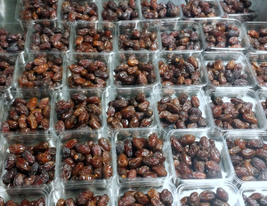 Medjool Dates Organic 1Lb Clam Shell Case/18